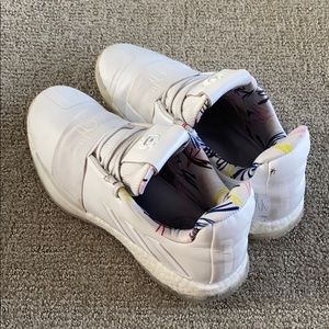 James Harden Vol. 3 Basketball Shoes